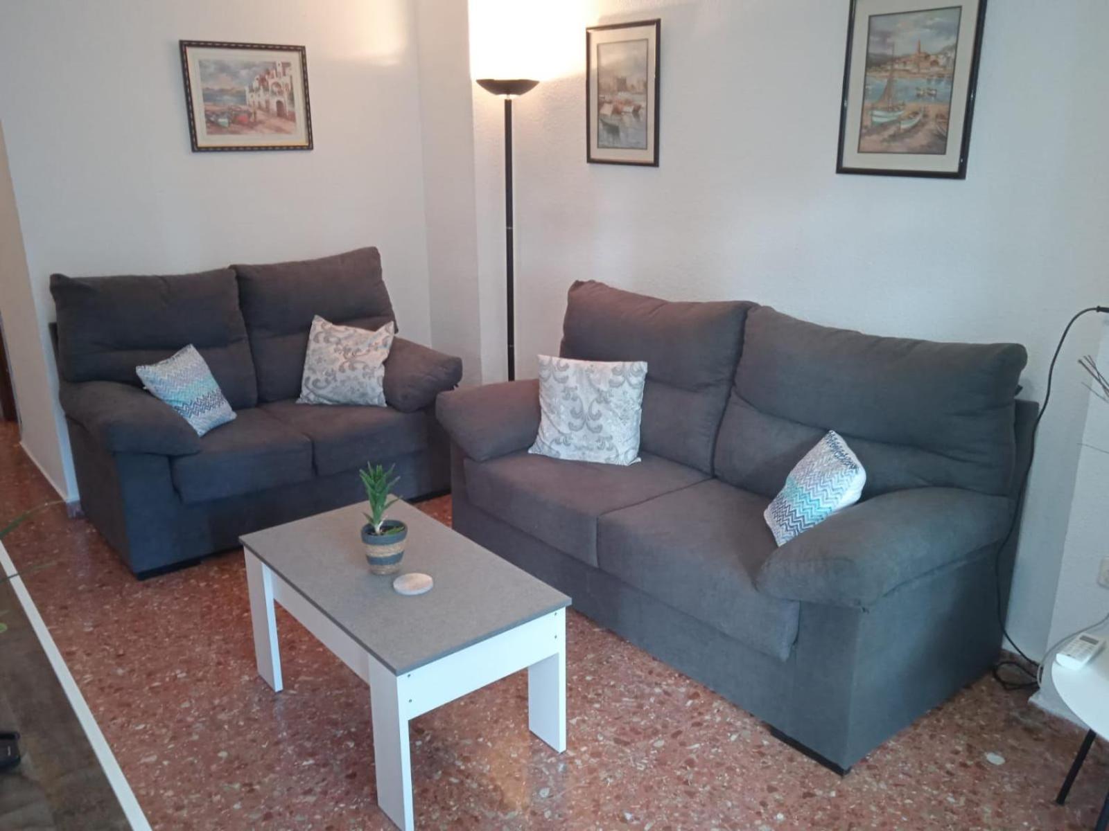 Edificio Gijon Newly Renovated Two-Bedroom Apartment Benidorm Eksteriør bilde