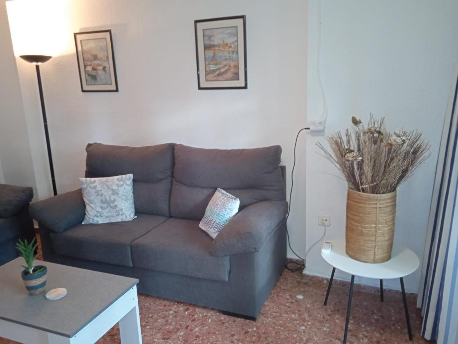 Edificio Gijon Newly Renovated Two-Bedroom Apartment Benidorm Eksteriør bilde